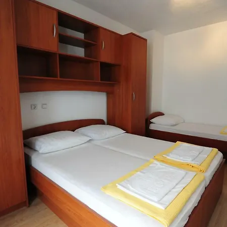 Knezevic Apartment